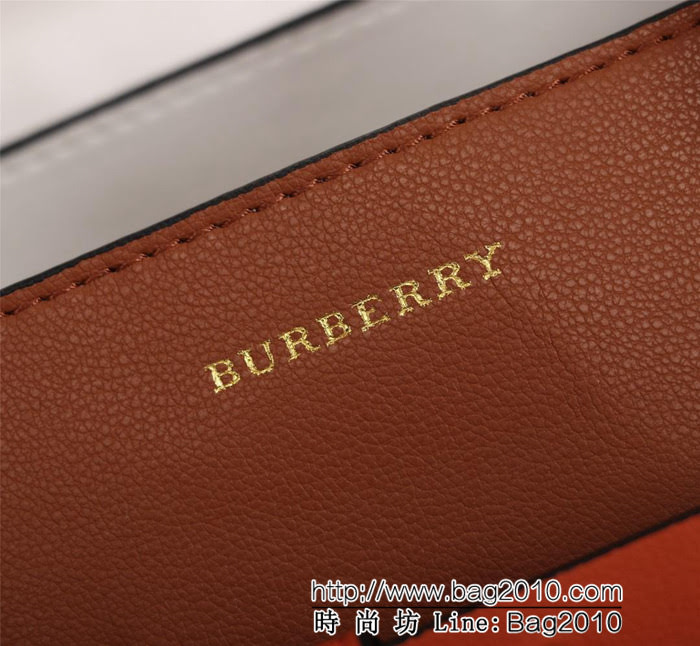 BURBERRY巴寶莉 大號 雙色皮革 敞口式托特包款「The Belt 貝爾特包「Burberry」字母壓花徽標 可手提斜背  Bhq1109